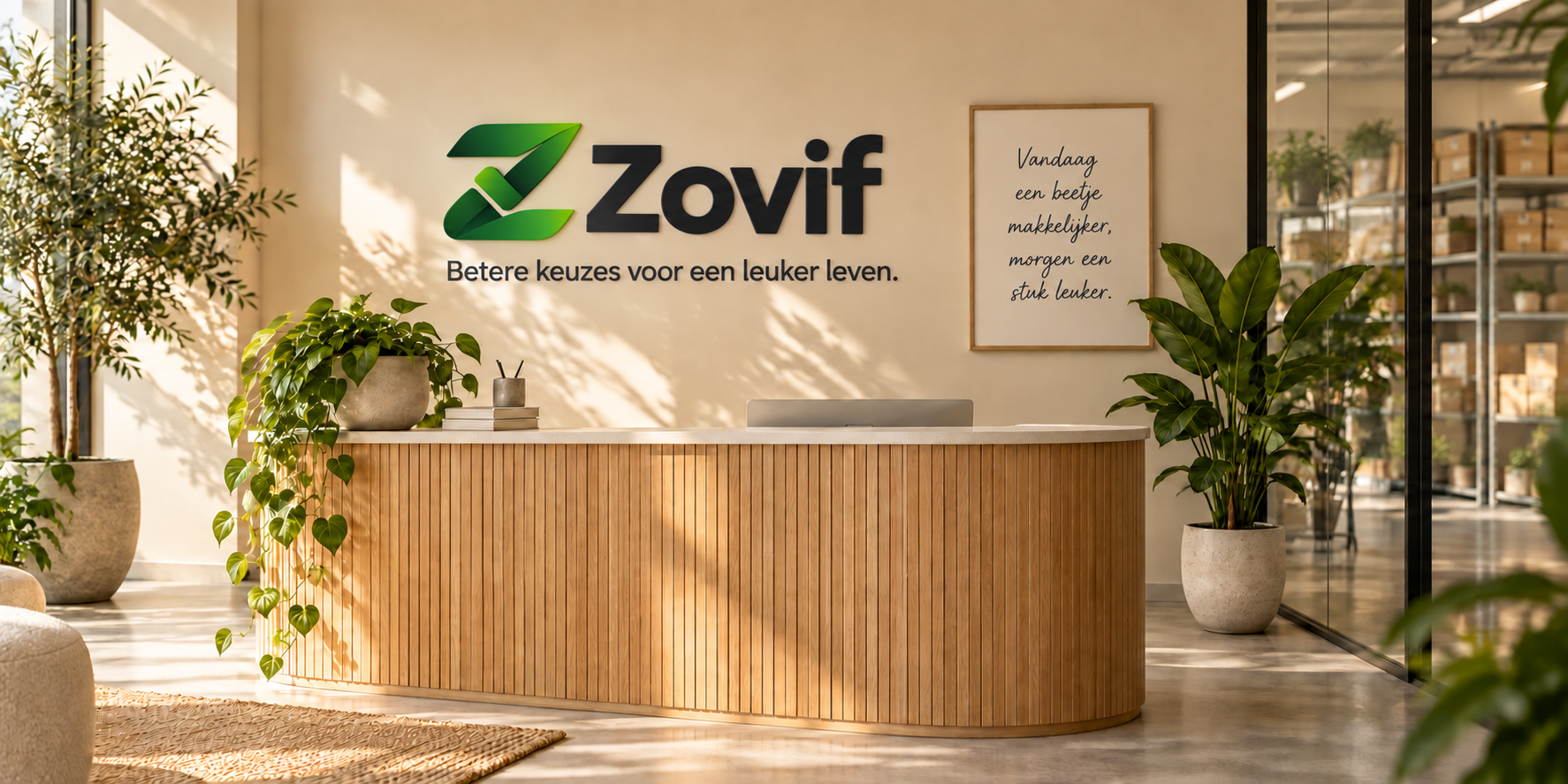 Illustratief interieur met Zovif-logo op de wand, houten balie en planten.